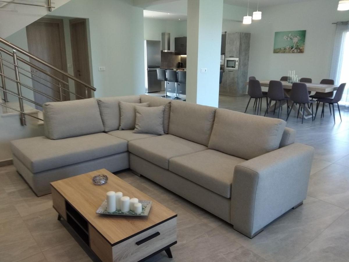 Spiridoula Luxury Villa روذا المظهر الخارجي الصورة