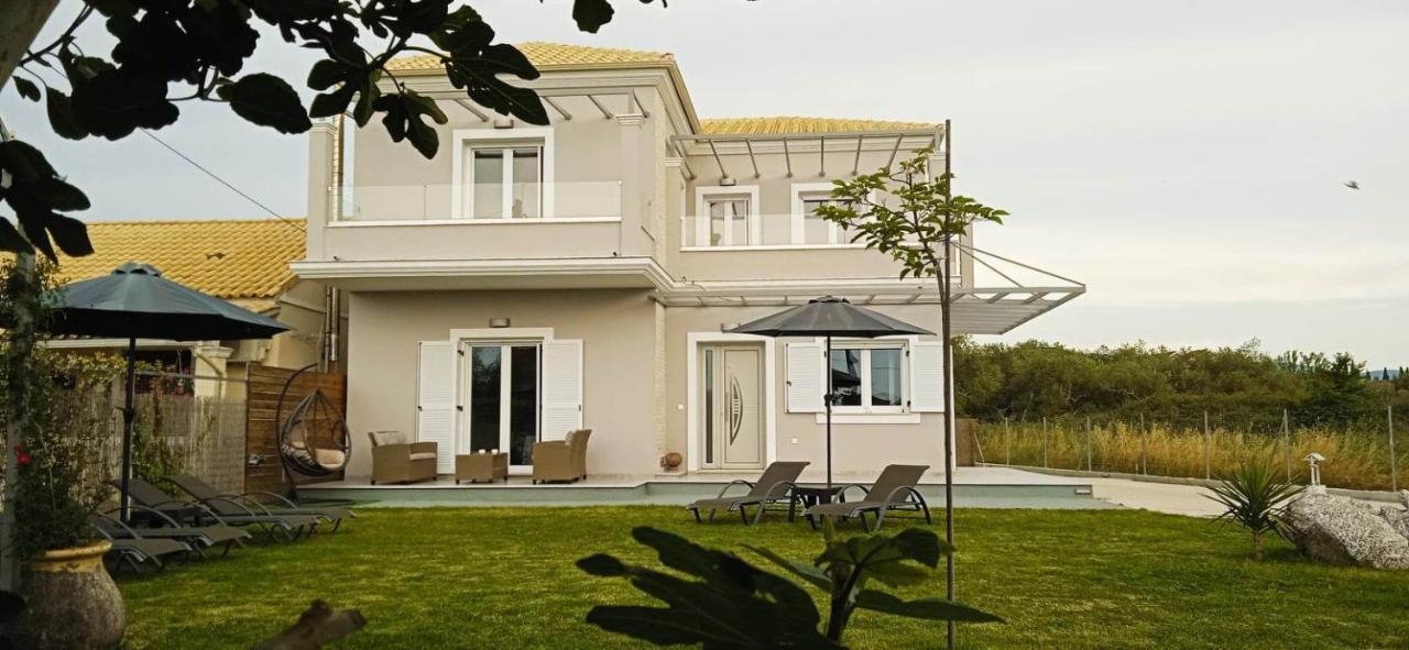 Spiridoula Luxury Villa روذا المظهر الخارجي الصورة